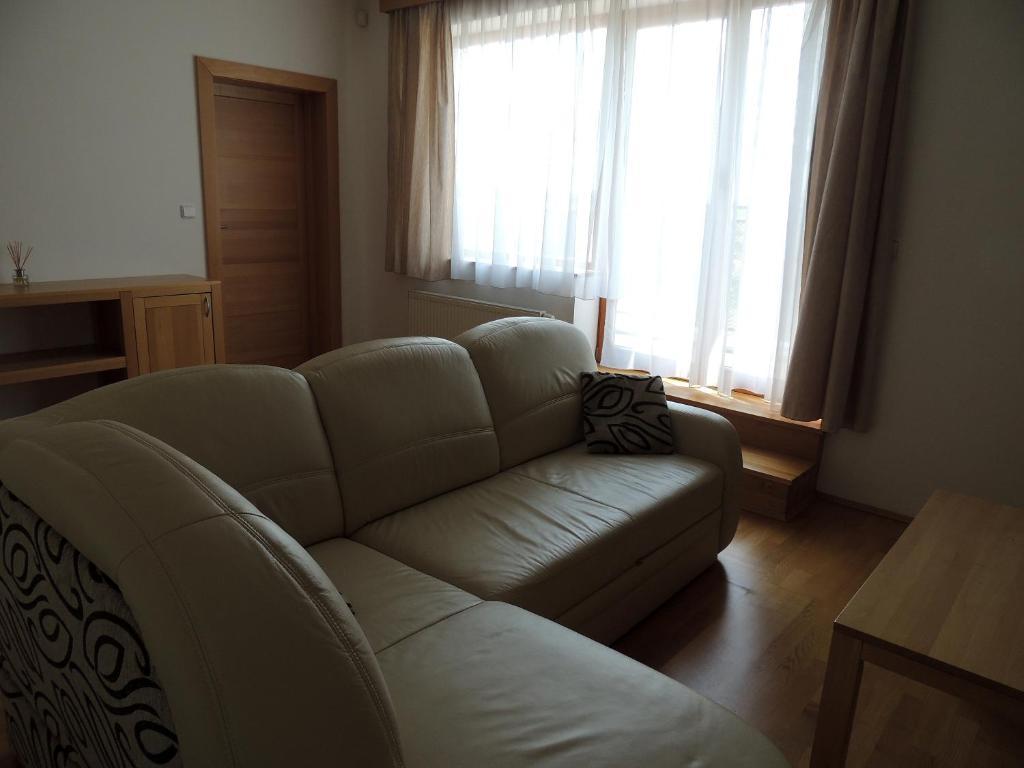 Отель Rezidence & Wellness Blatov Прага Номер фото